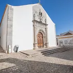 Barnton, Centre Tavira