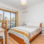 Barnton, Centre Apartament Tavira