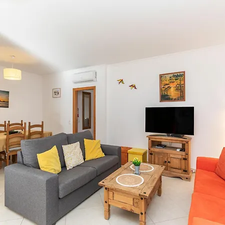 Barnton, Centre Apartment Tavira