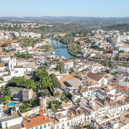 Barnton, Centre Apartment Tavira
